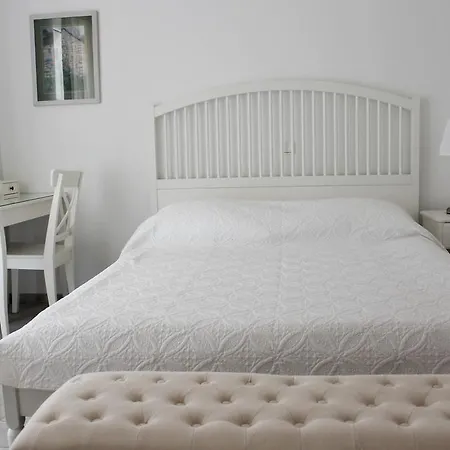 Adriona With Parking Makarská