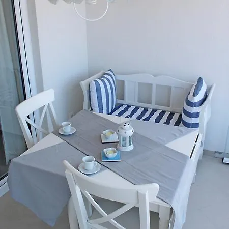 Appartement Adriona With Parking