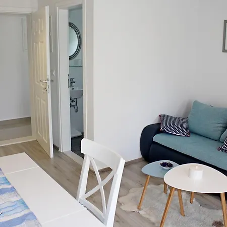 Appartement Adriona With Parking