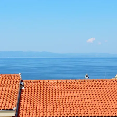 Adriona With Parking Makarska