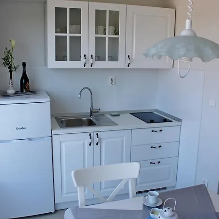 Apartman Adriona With Parking Makarska