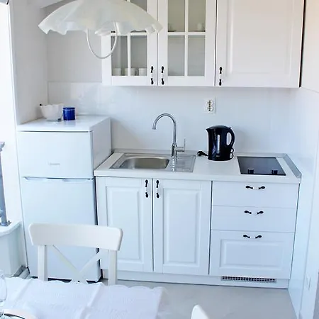 Apartman Adriona With Parking